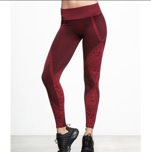 NUX Pants - Nux Amore legging in valentine athletic printed